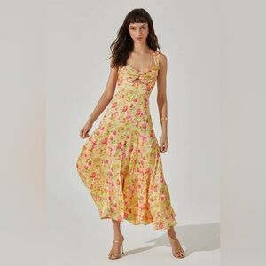 NWOT ASTR  Twist Bust Midi Dress size L